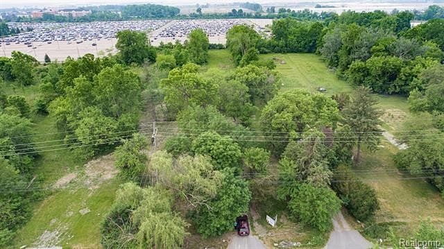 2 Acres of Commercial Land for Sale in Romulus, Michigan