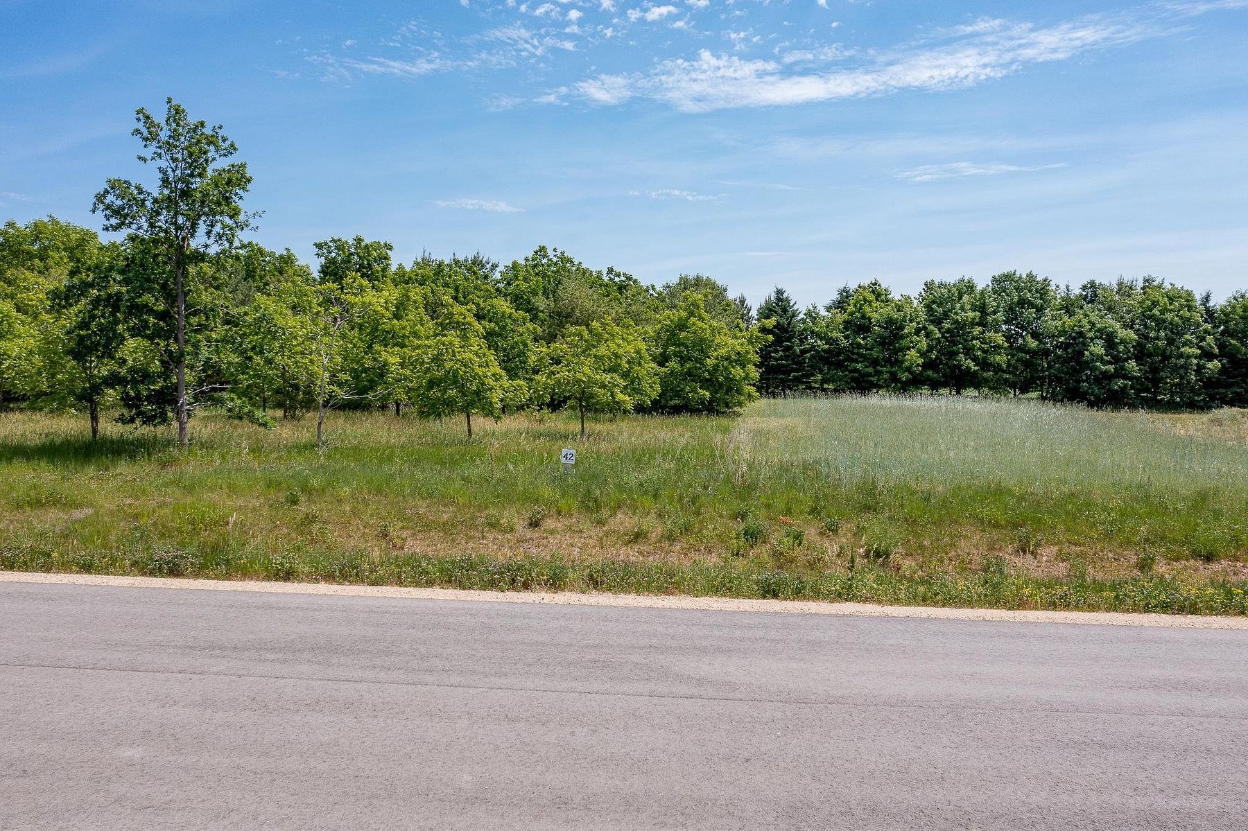 1 Acre of Residential Land for Sale in Hortonville, Wisconsin