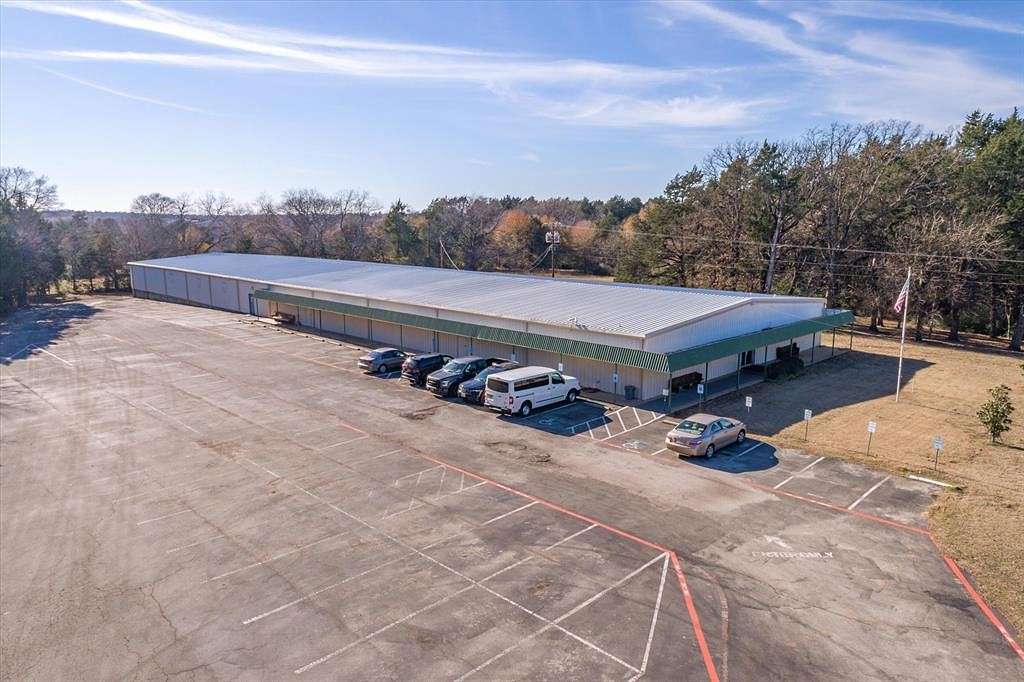 3.1 Acres of Improved Commercial Land for Sale in Canton, Texas