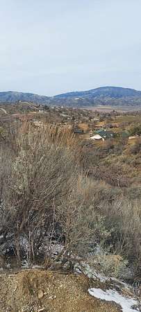 4 Acres of Residential Land for Sale in Tehachapi, California