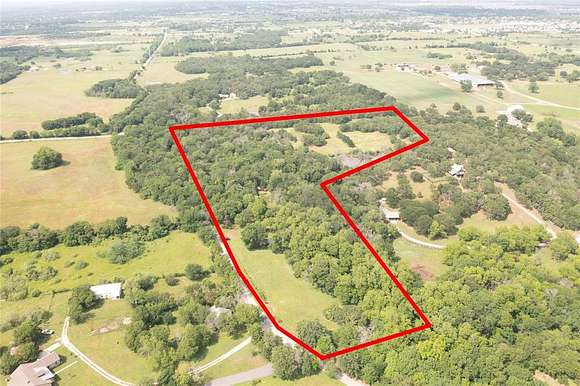 20 Acres of Land for Sale in Cross Roads, Texas