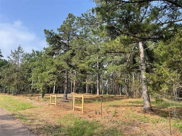 1.8 Acres of Residential Land for Sale in Tyler, Texas
