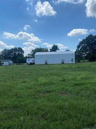 9.5 Acres of Residential Land with Home for Sale in Hugo, Oklahoma