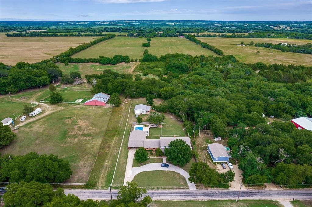 2.9 Acres of Residential Land with Home for Sale in Sherman, Texas
