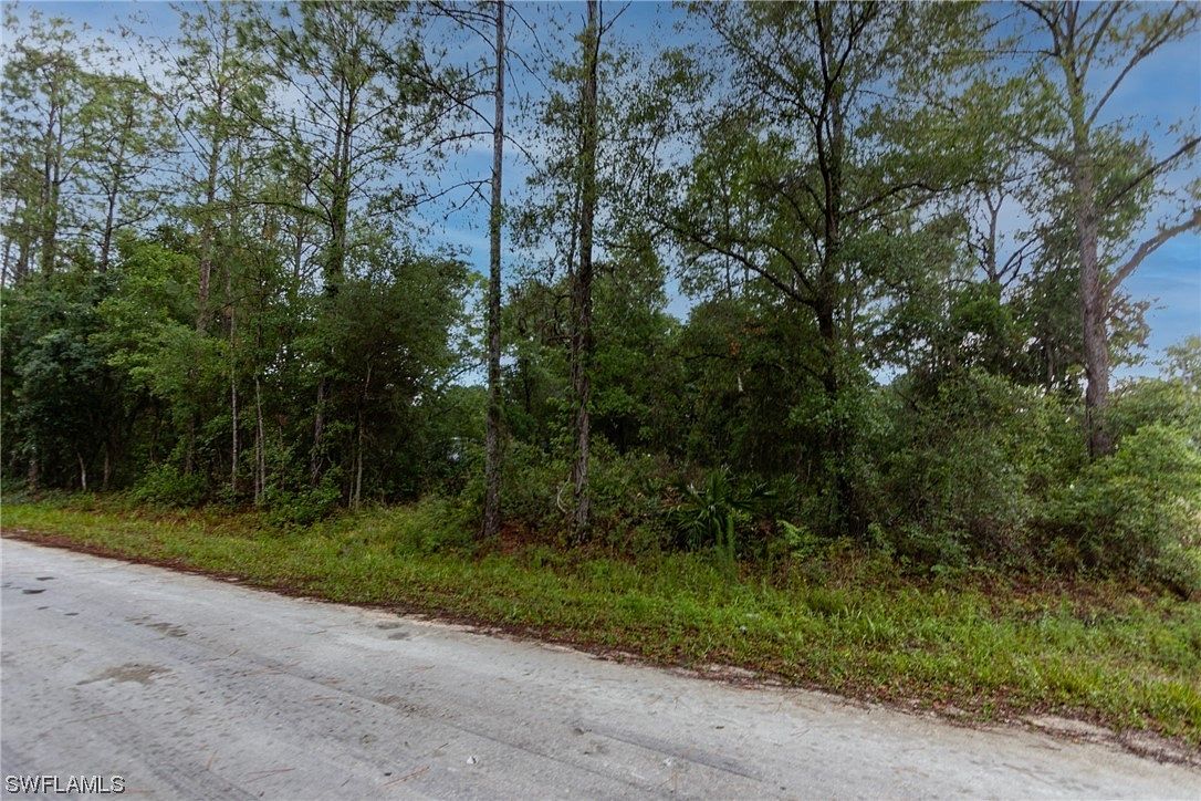 0.23 Acres of Residential Land for Sale in Webster, Florida