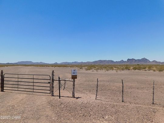 93.3 Acres of Recreational Land for Sale in Vicksburg, Arizona