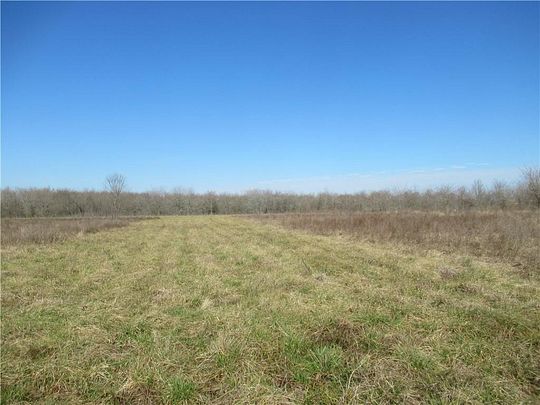 7.769 Acres of Land for Sale in Benton, Louisiana