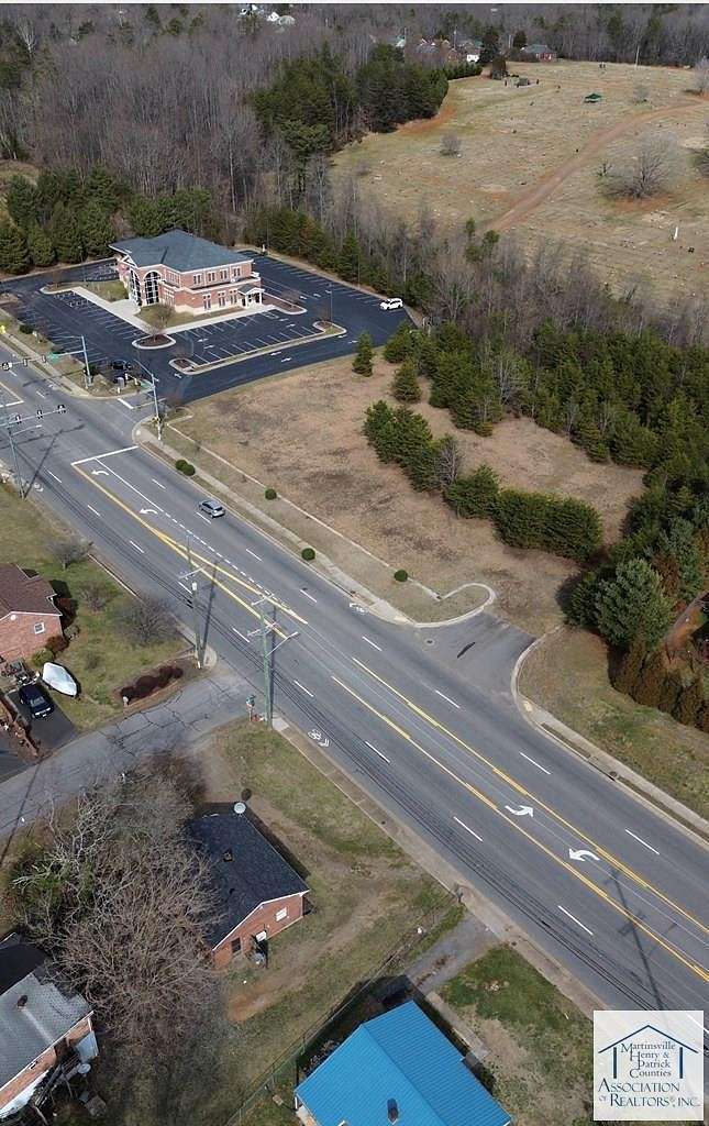 2.86 Acres of Commercial Land for Sale in Martinsville, Virginia