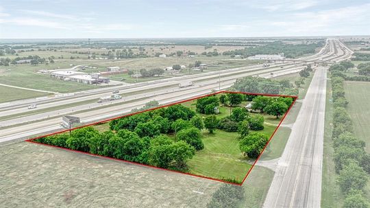 2.8 Acres of Commercial Land for Sale in Gainesville, Texas