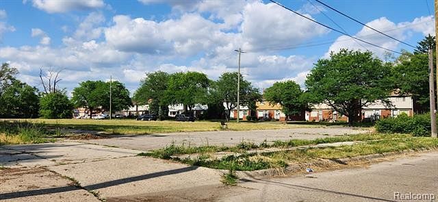 0.82 Acres of Residential Land for Sale in Detroit, Michigan