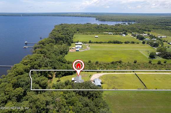 4.2 Acres of Residential Land with Home for Sale in East Palatka, Florida