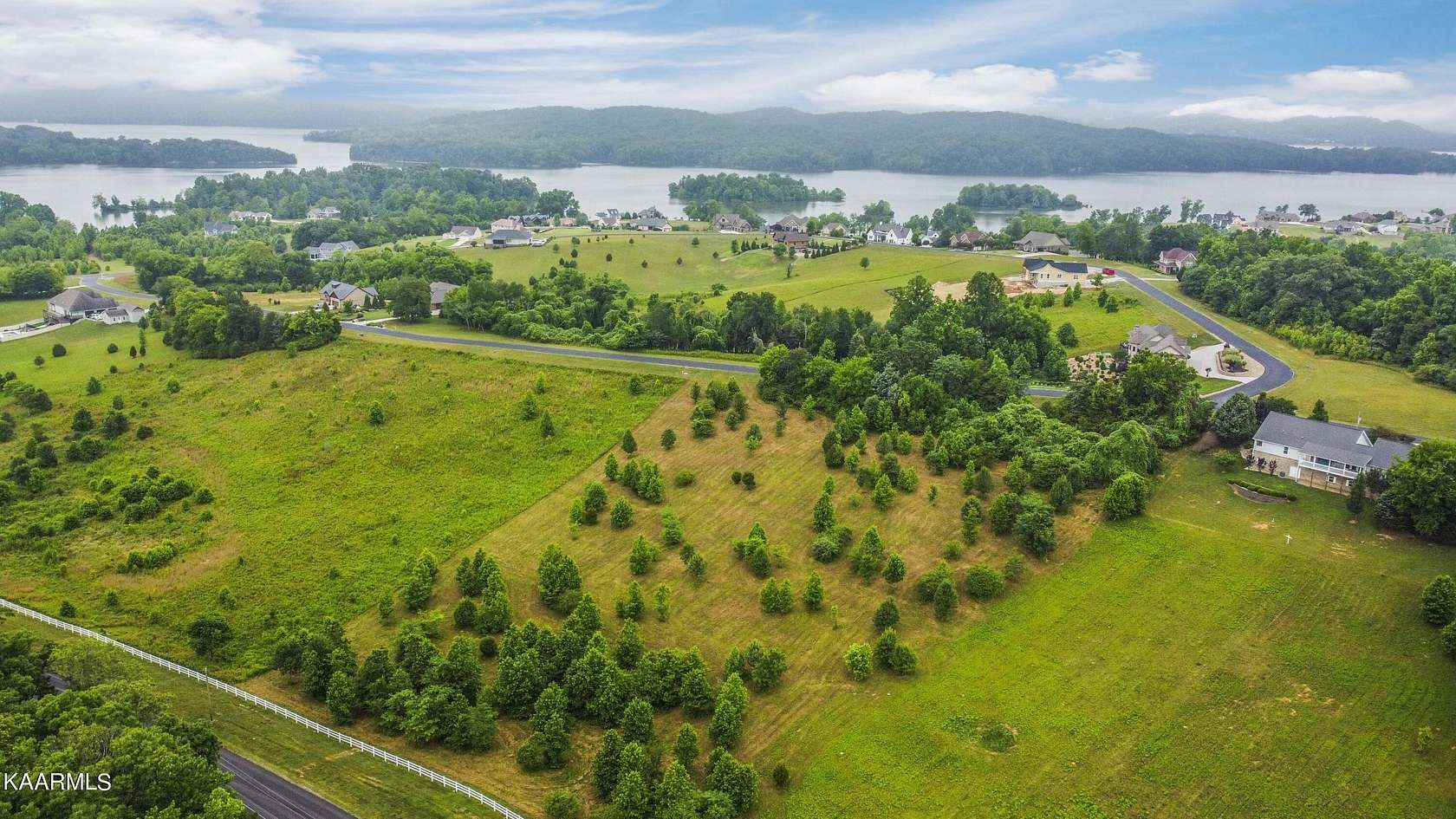 4.4 Acres of Residential Land for Sale in Rockwood, Tennessee