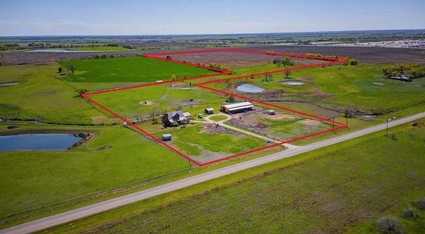 35.9 Acres of Agricultural Land with Home for Sale in Taylor, Texas
