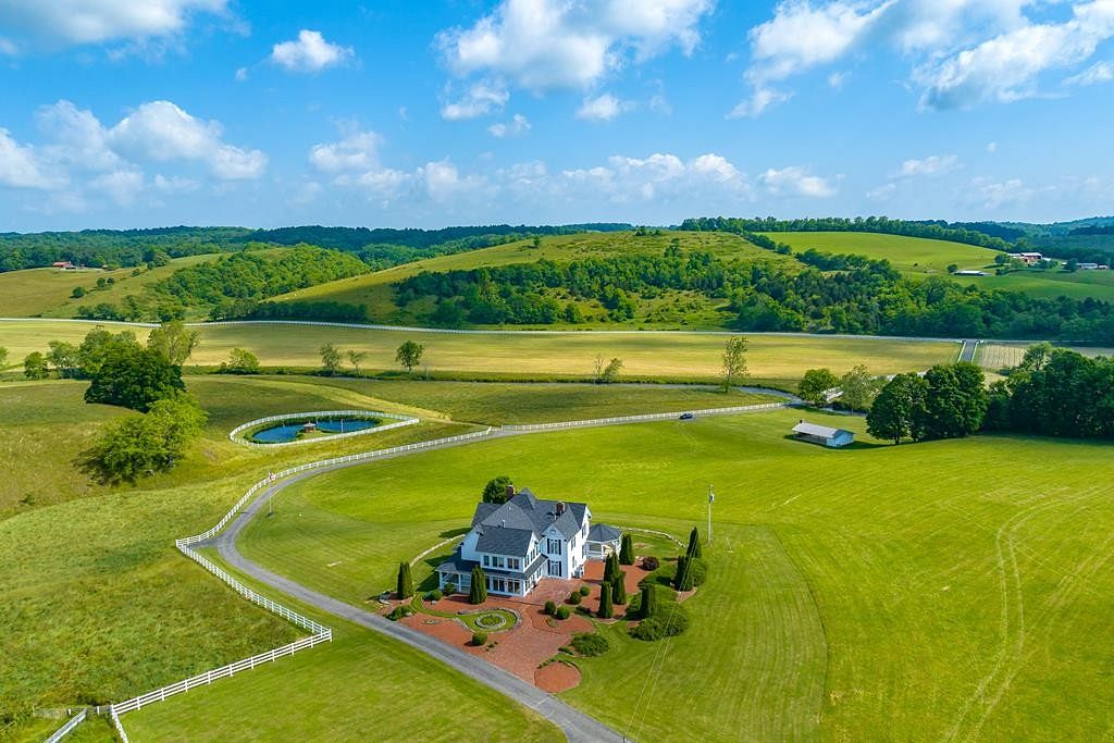 240 Acres of Agricultural Land with Home for Sale in Rural Retreat, Virginia