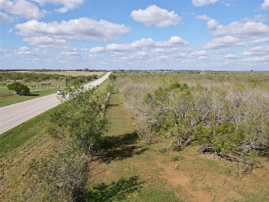 10.1 Acres of Recreational Land for Sale in Nixon, Texas