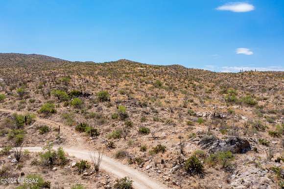 12.4 Acres of Land for Sale in Vail, Arizona