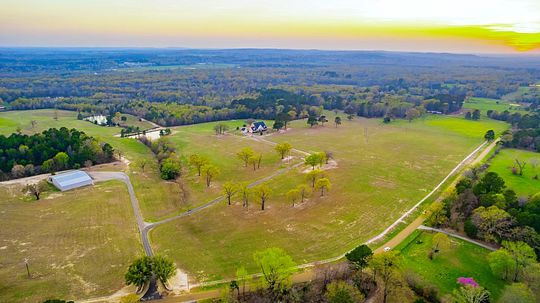 49.5 Acres of Land with Home for Sale in Brownsboro, Texas