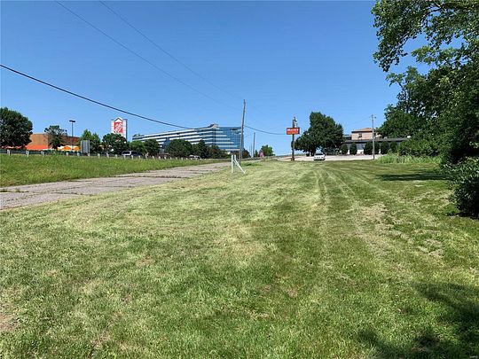 0.48 Acres of Commercial Land for Sale in Bridgeton, Missouri