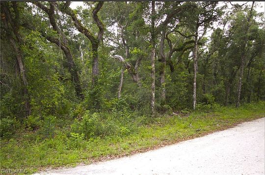 0.51 Acres of Residential Land for Sale in Webster, Florida