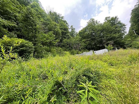 1.4 Acres of Residential Land for Sale in Pikeville, Kentucky