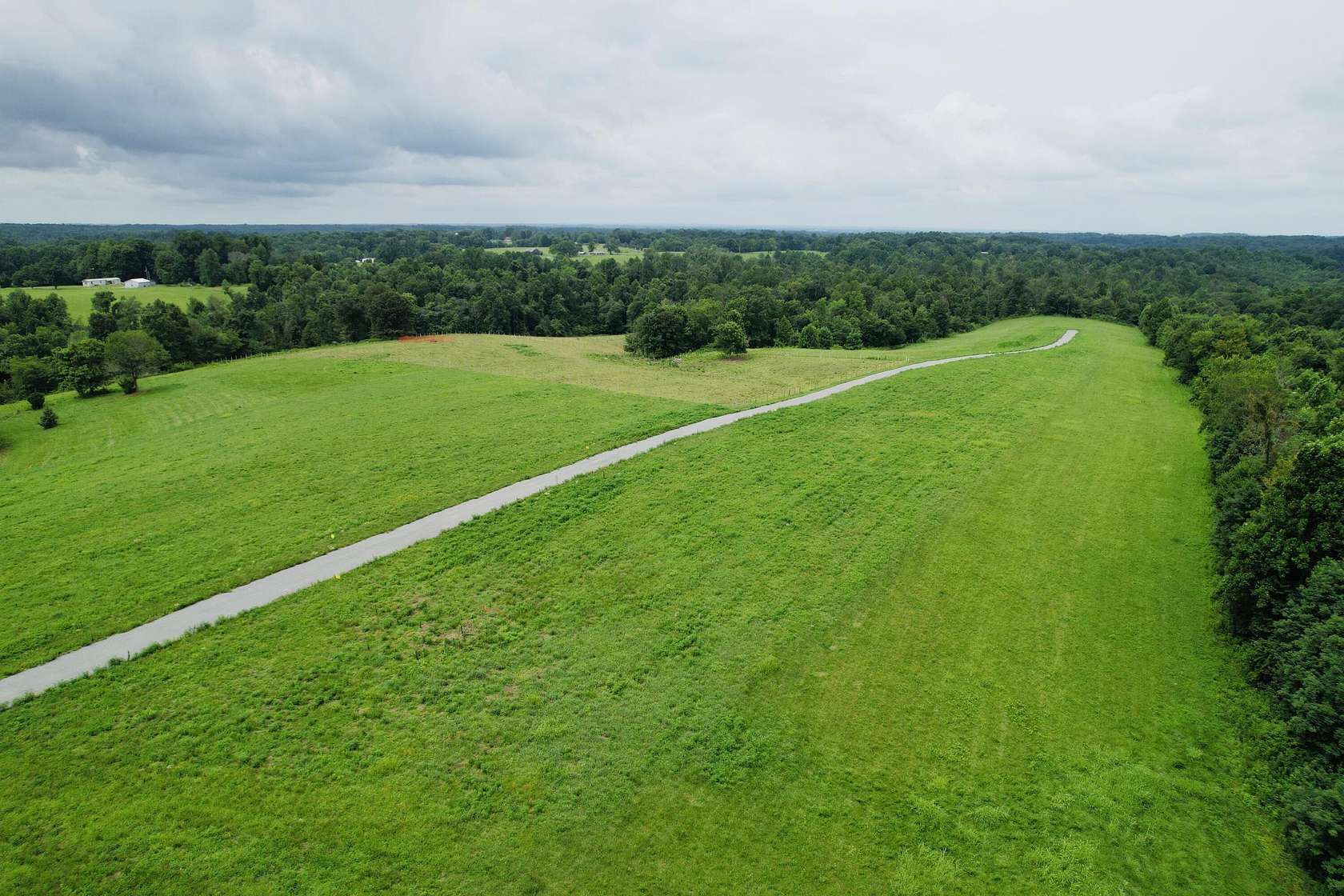 1.5 Acres of Land for Sale in Columbia, Kentucky