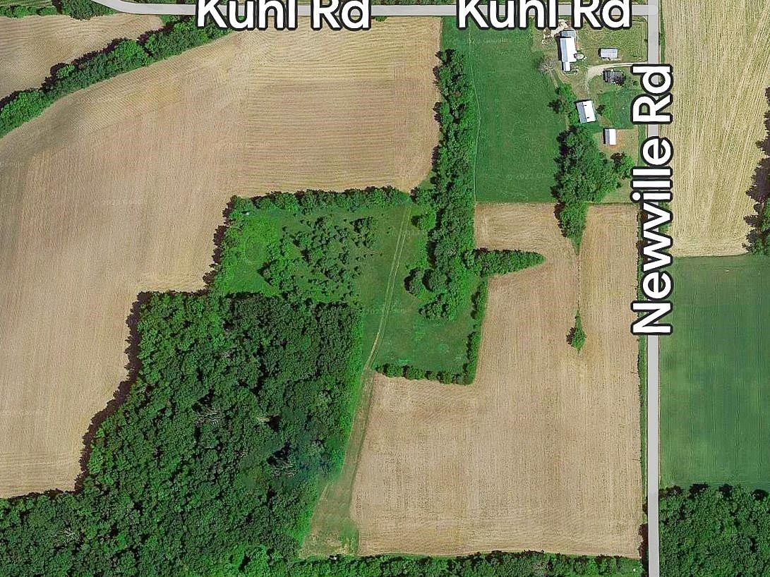 16.4 Acres of Recreational Land for Sale in Waterloo, Wisconsin