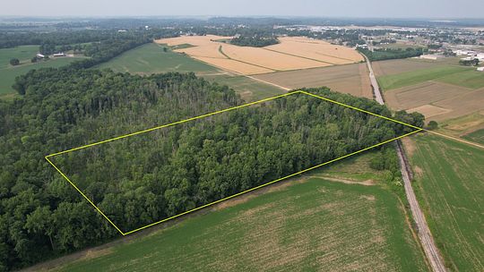15 Acres of Recreational Land for Sale in Huntingburg, Indiana