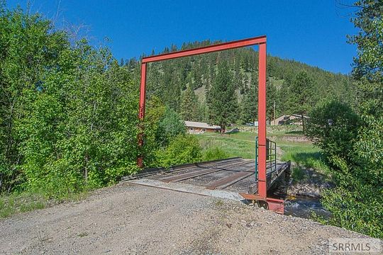 7.5 Acres of Residential Land with Home for Sale in Gibbonsville, Idaho