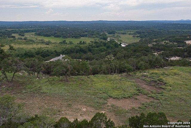 2.5 Acres of Residential Land for Sale in Canyon Lake, Texas