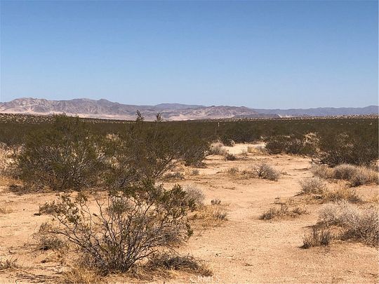 2.5 Acres of Land for Sale in Joshua Tree, California