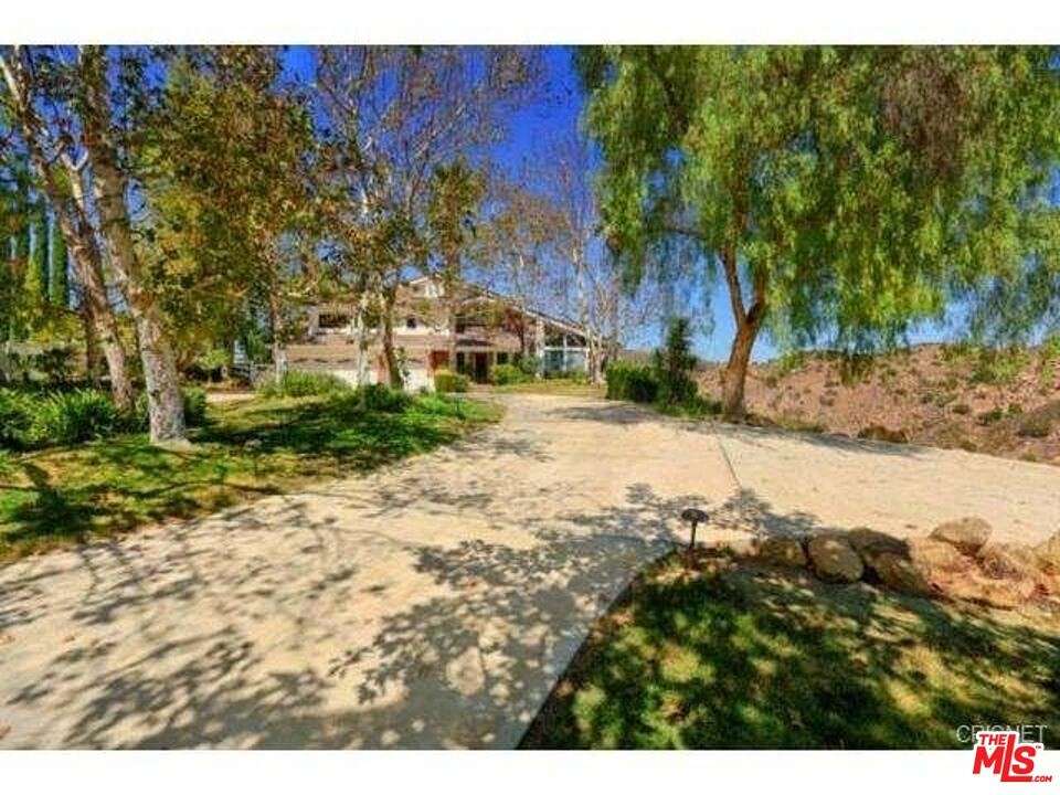 5.7 Acres of Residential Land with Home for Sale in Bell Canyon, California