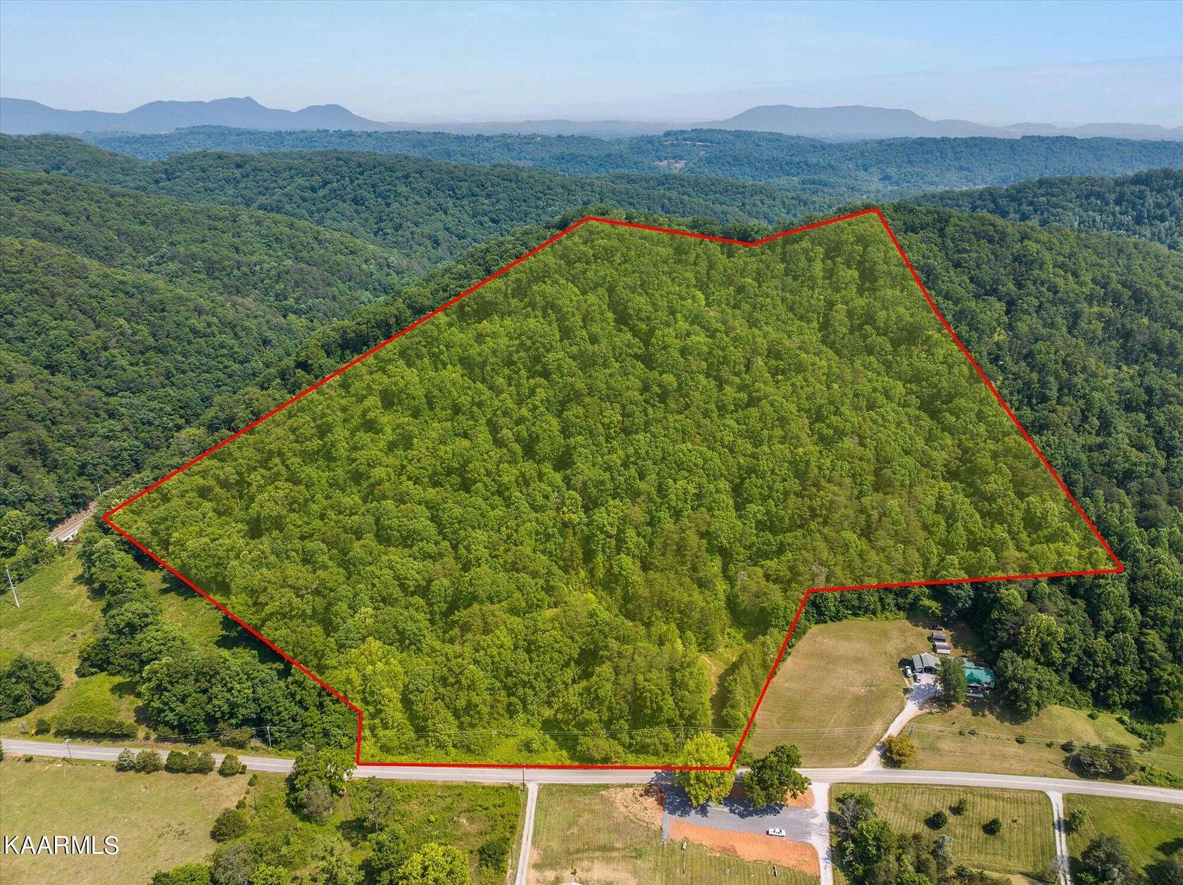 27.8 Acres of Agricultural Land for Sale in Maynardville, Tennessee