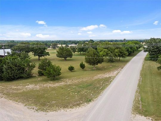 1.8 Acres of Residential Land for Sale in Bowie, Texas