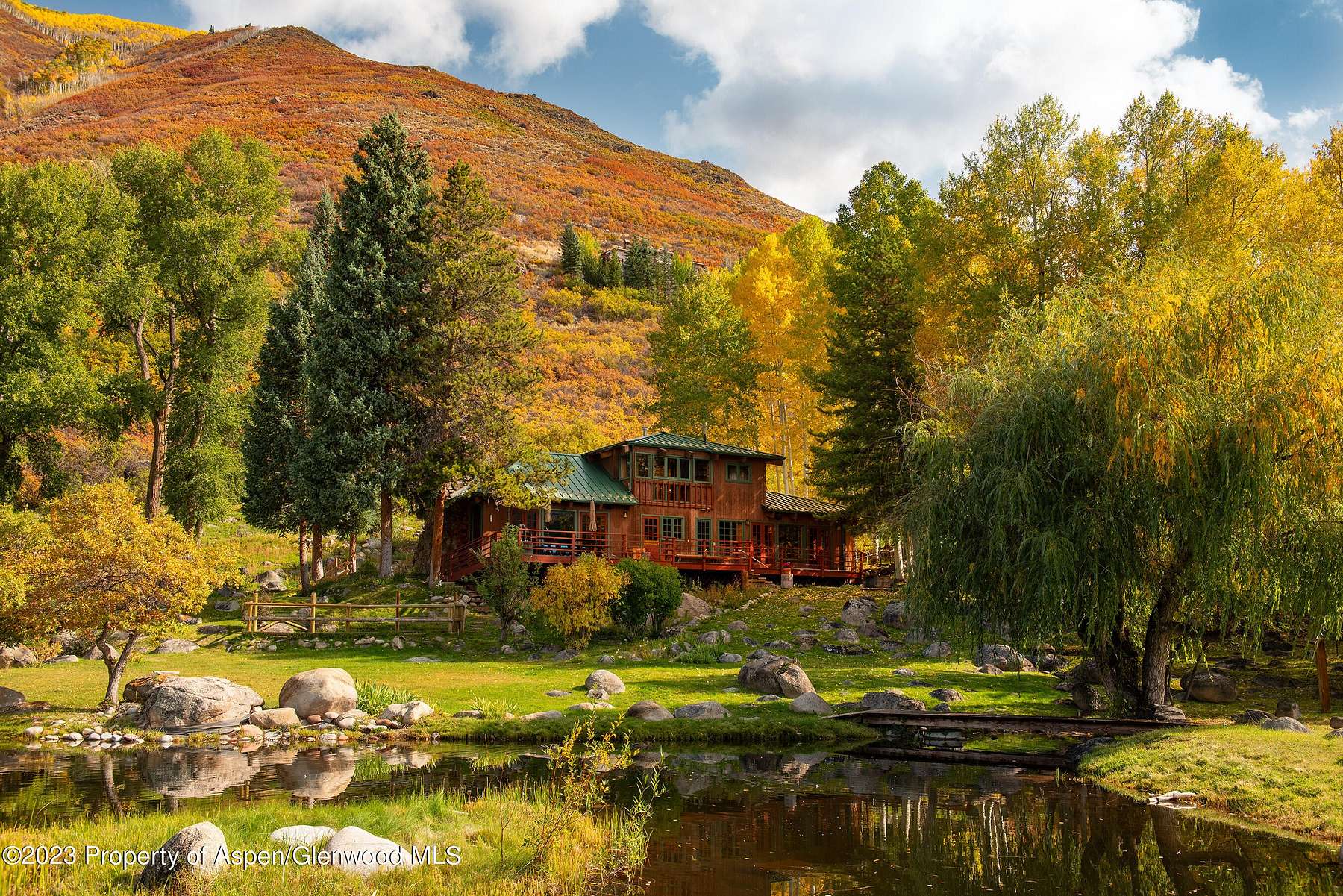 5.4 Acres of Residential Land with Home for Sale in Aspen, Colorado