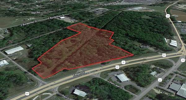 18 Acres of Commercial Land for Sale in Dothan, Alabama