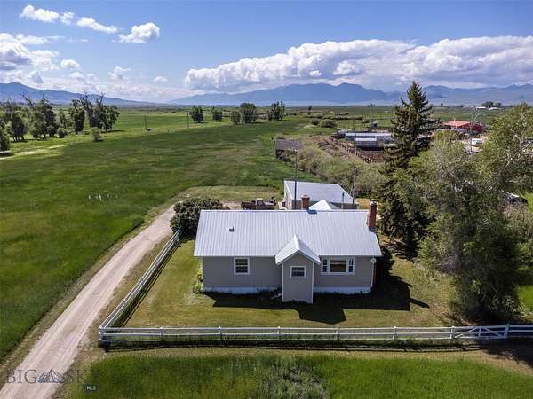 10 Acres of Residential Land with Home for Sale in Dillon, Montana