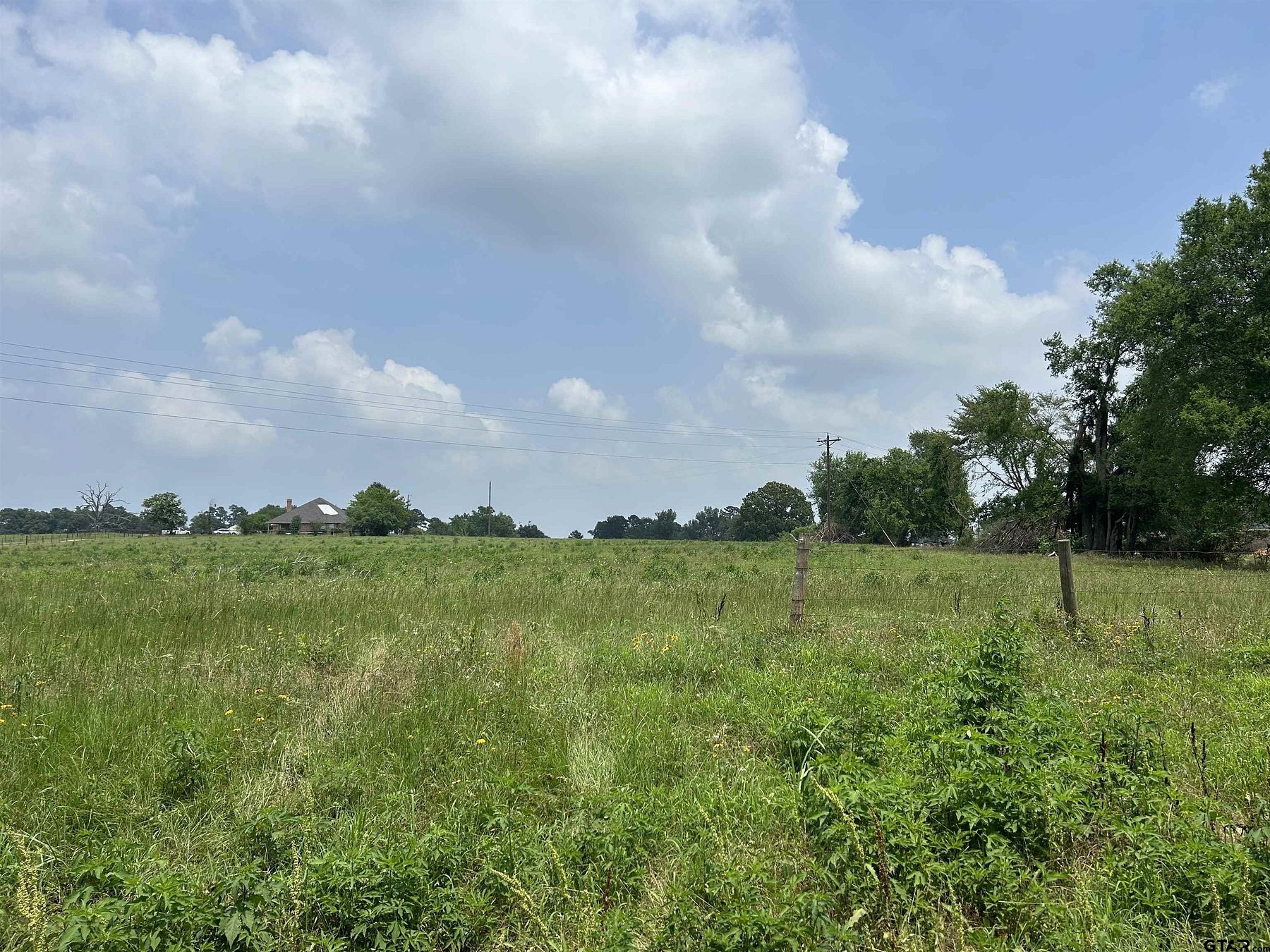 5 Acres of Land for Sale in Troup, Texas