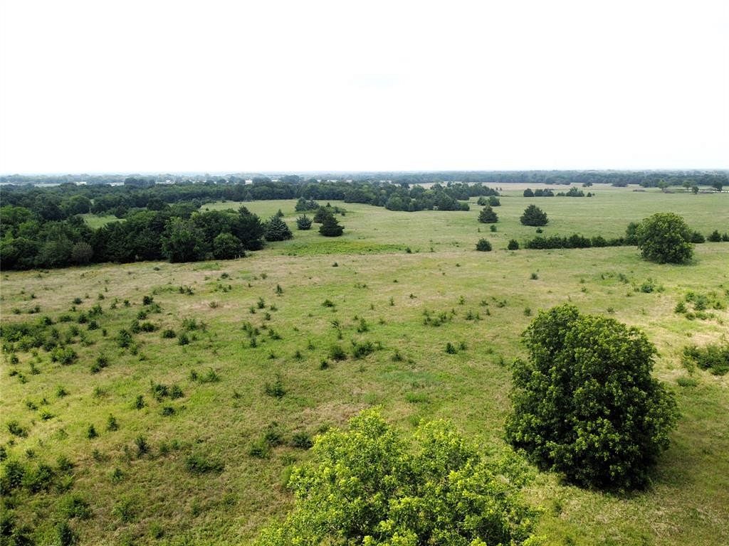 1.2 Acres of Residential Land for Sale in Ravenna, Texas