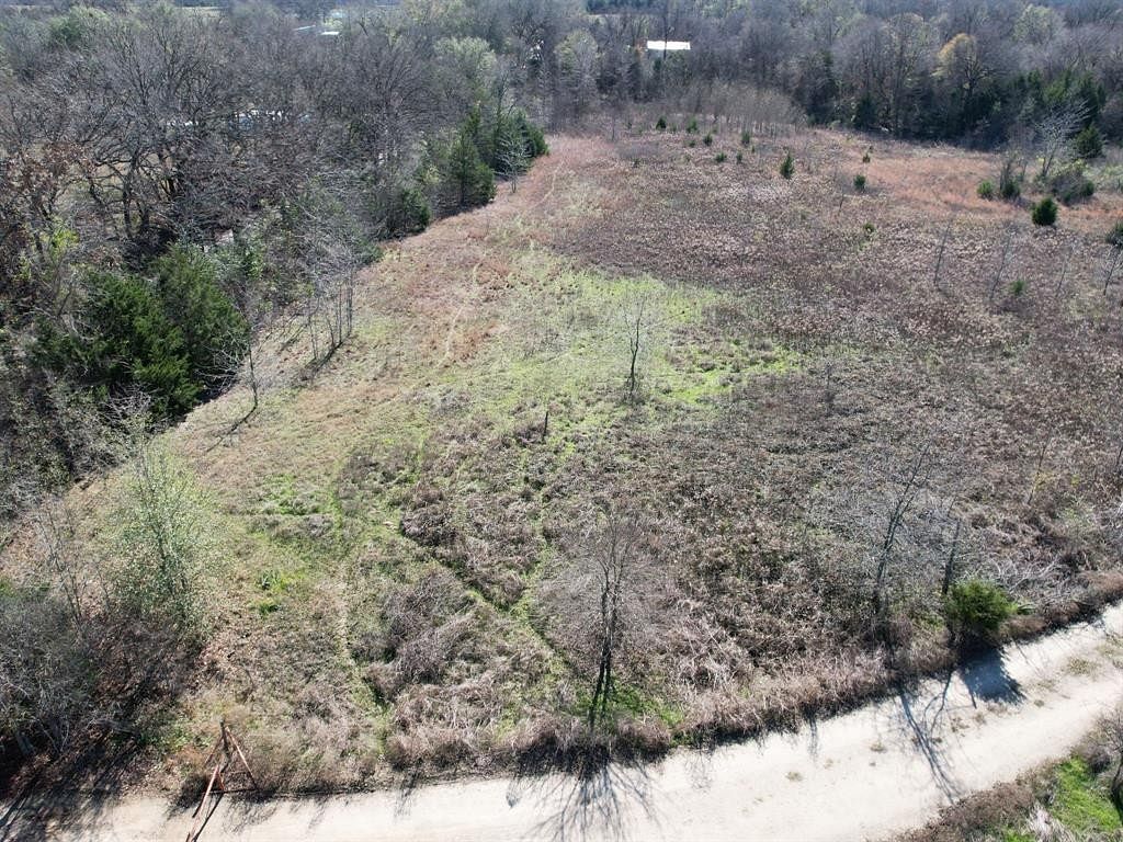 5.1 Acres of Residential Land for Sale in Grand Saline, Texas