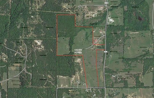 121 Acres of Land for Sale in Poolville, Texas