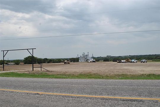 10.1 Acres of Land for Sale in Comanche, Texas
