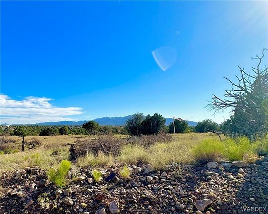 11.2 Acres of Land for Sale in Kingman, Arizona