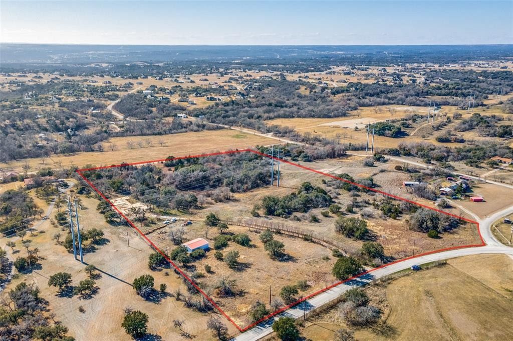 15.5 Acres of Recreational Land for Sale in Azle, Texas