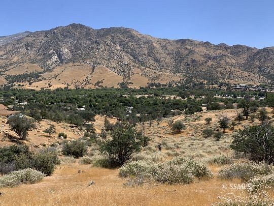 1 Acre of Residential Land for Sale in Kernville, California