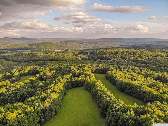 147 Acres of Agricultural Land for Sale in Stephentown, New York