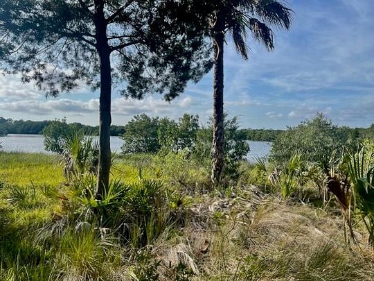 5.1 Acres of Residential Land for Sale in Cedar Key, Florida