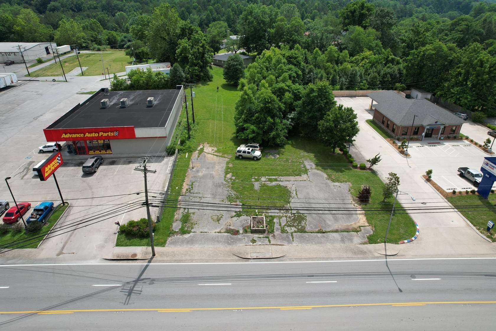 1.32 Acres of Mixed-Use Land for Sale in London, Kentucky