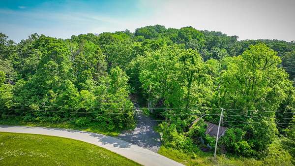 32.5 Acres of Land for Sale in Greeneville, Tennessee