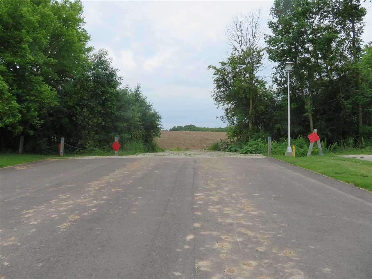 31.3 Acres of Recreational & Residential Land for Sale in Beaver Dam, Wisconsin