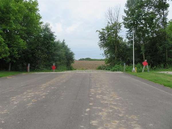 31.3 Acres of Recreational & Residential Land for Sale in Beaver Dam, Wisconsin